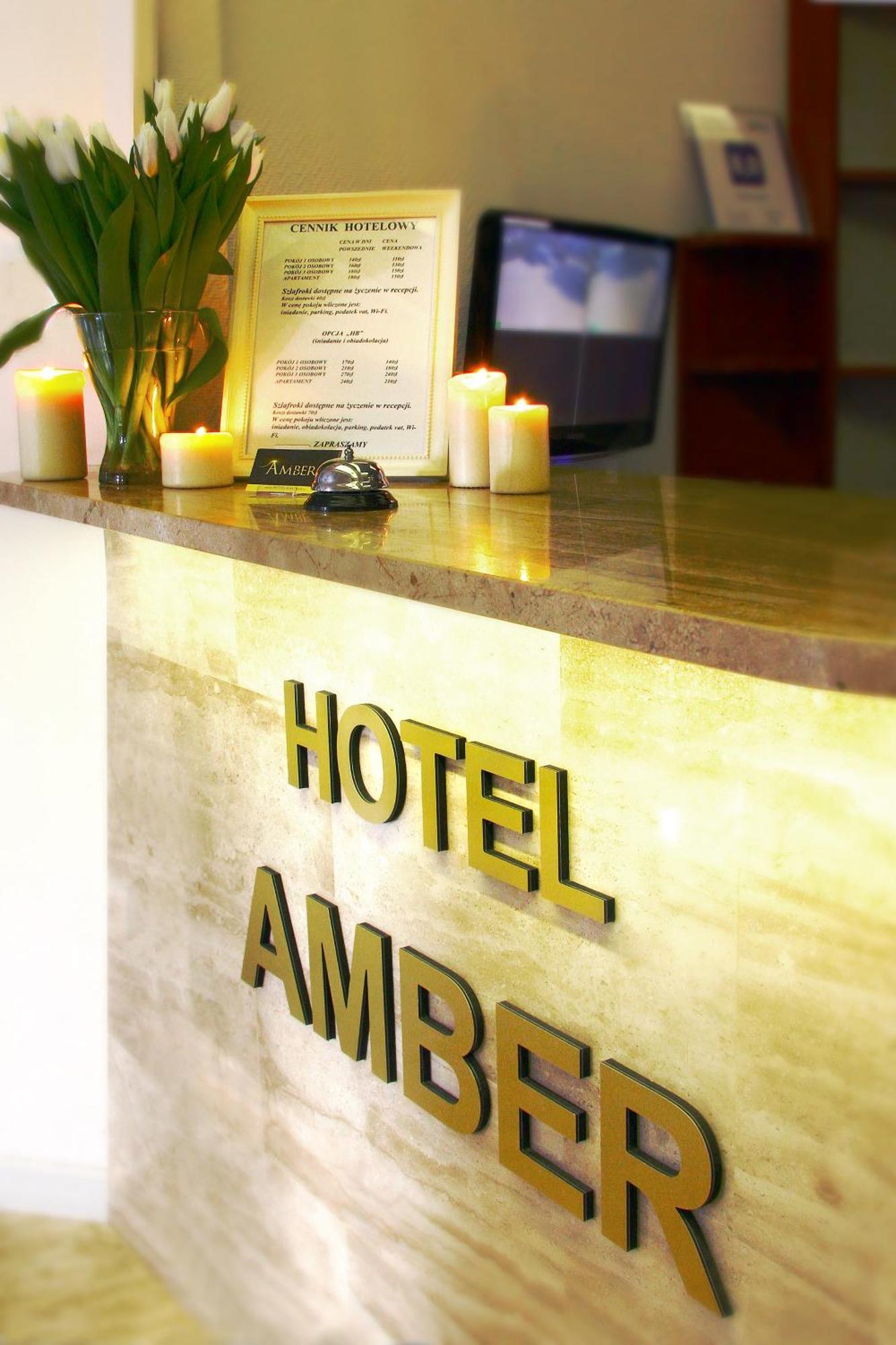 Hotelik & Restauracja Amber ราชิน ภายนอก รูปภาพ