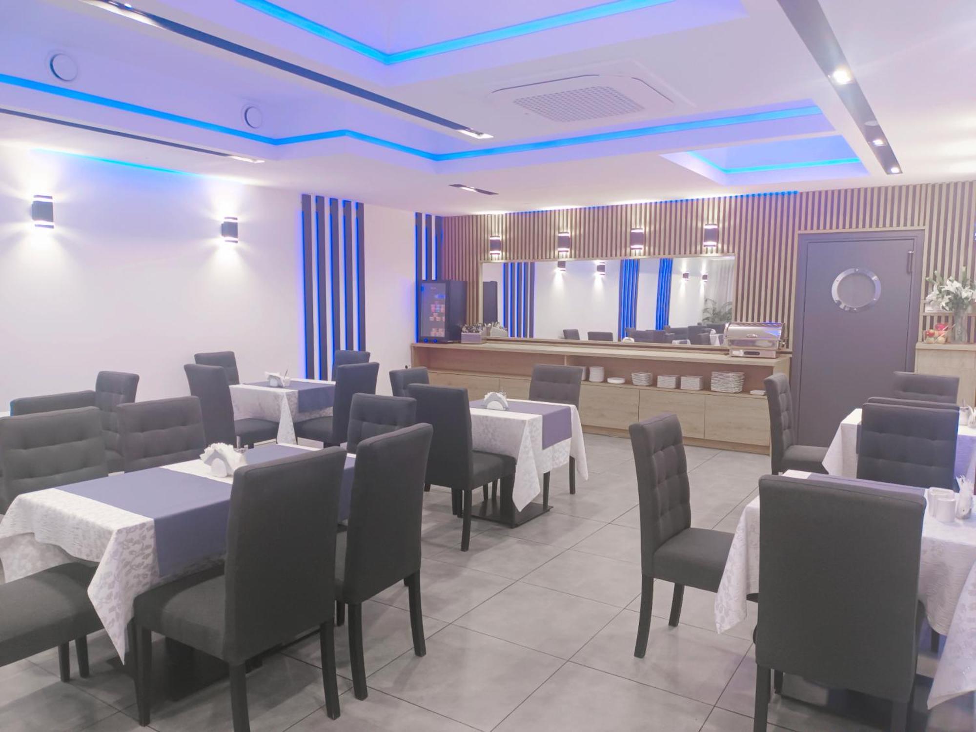 Hotelik & Restauracja Amber ราชิน ภายนอก รูปภาพ