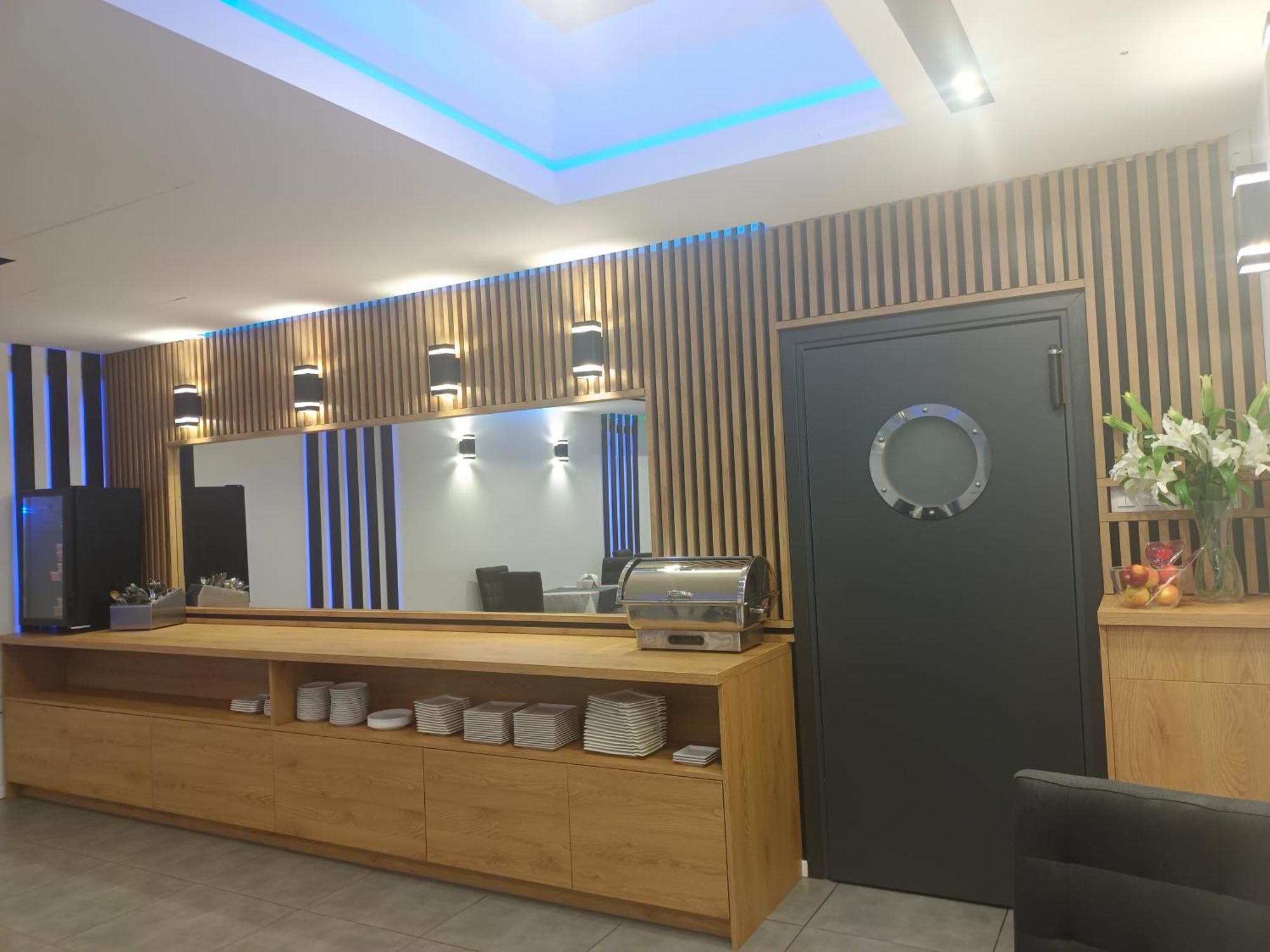Hotelik & Restauracja Amber ราชิน ภายนอก รูปภาพ